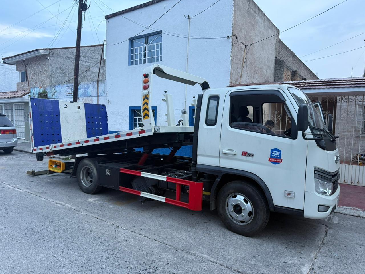 Miniatura del servicio: Grúa Plataforma